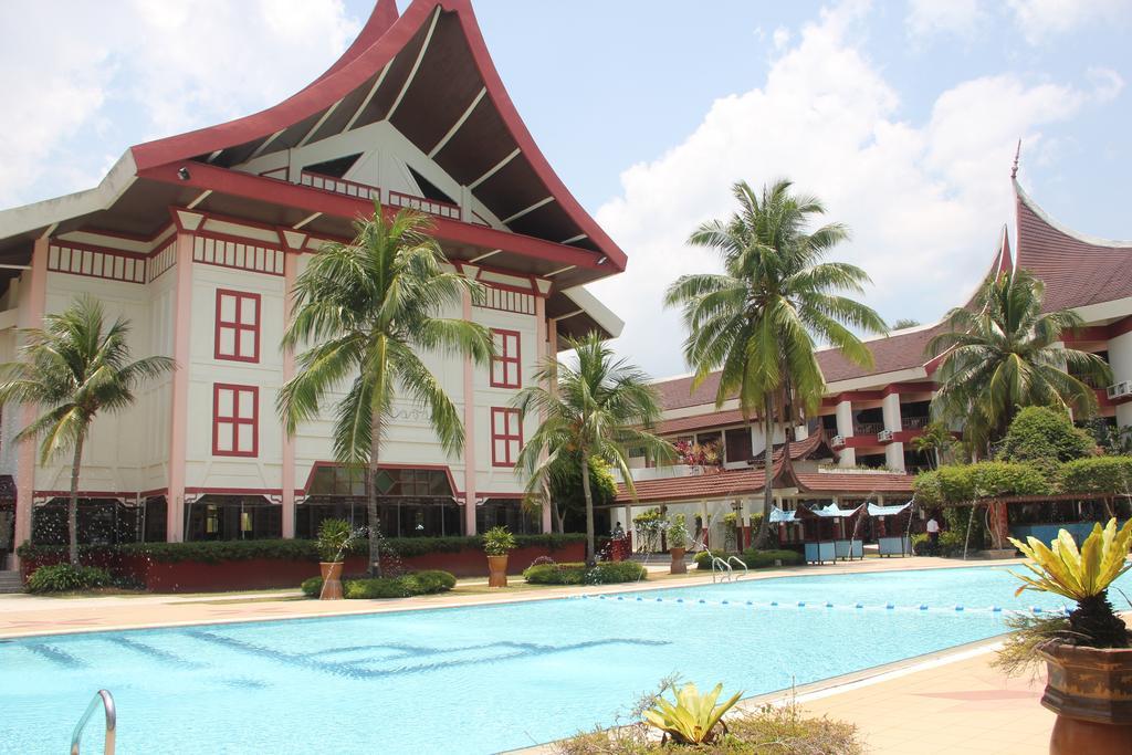 The Grand Beach Resort Port Dickson Exterior photo